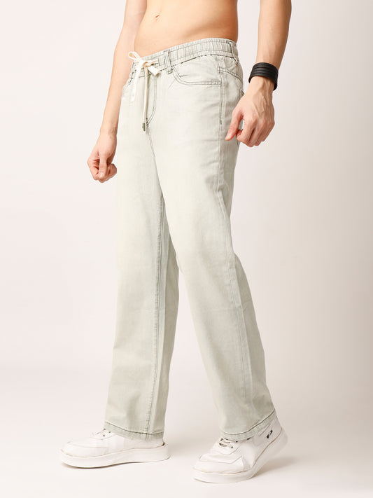 Light Washed Straight Fit Jeans