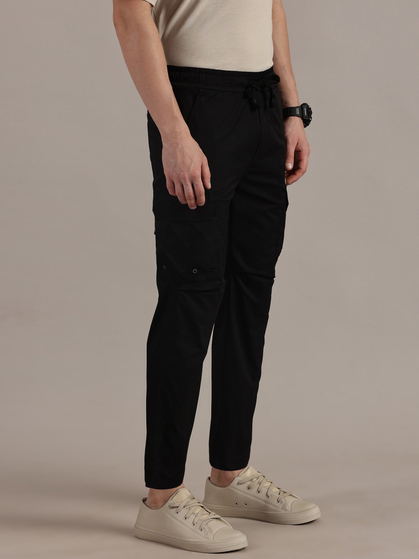 Relaxed Fit Black Cargo