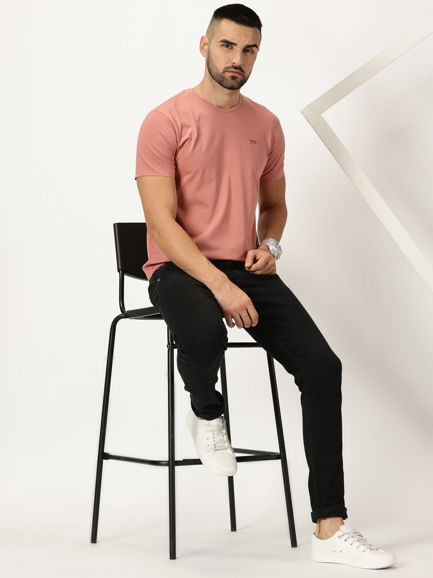 Spectacles Seamless Crew Neck T-shirt